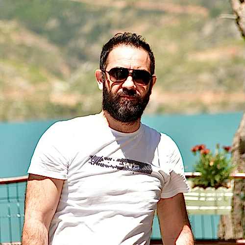 Ayhan Korkmaz - Kurucu