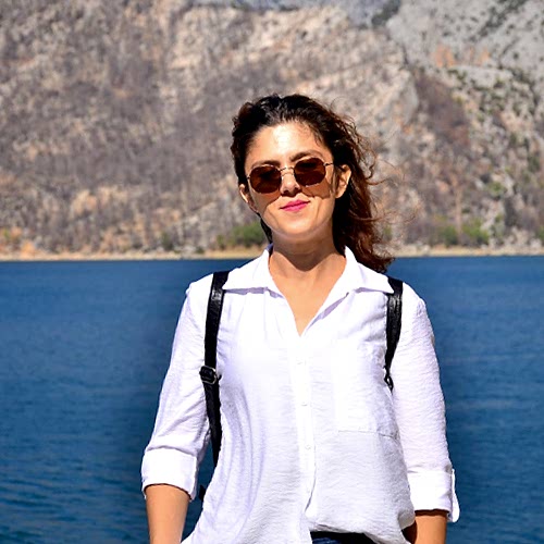 Duygu Korkmaz - Kurucu